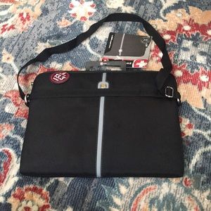 SwissGear The Maya Computer Sleeve